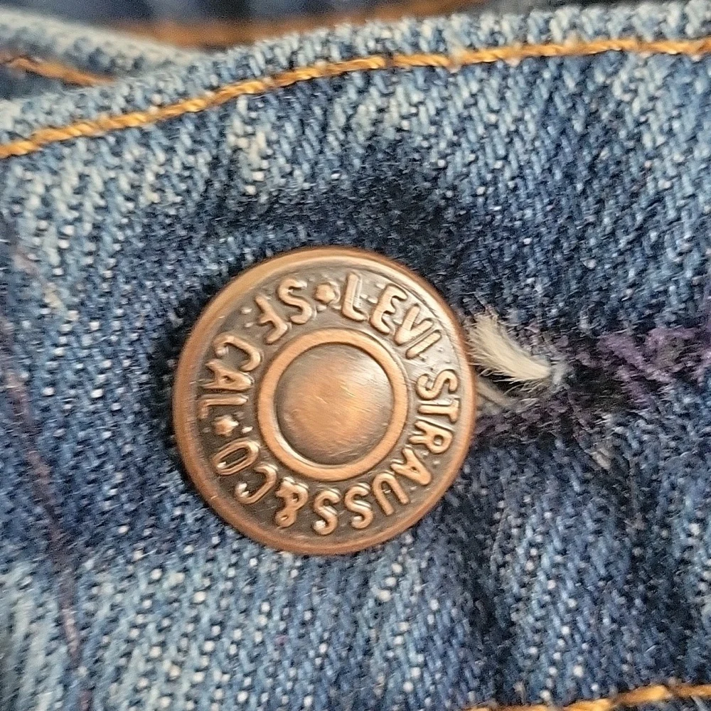 Vintage Levi's 1997 Made In USA 505 Orange Tag Denim Jeans
